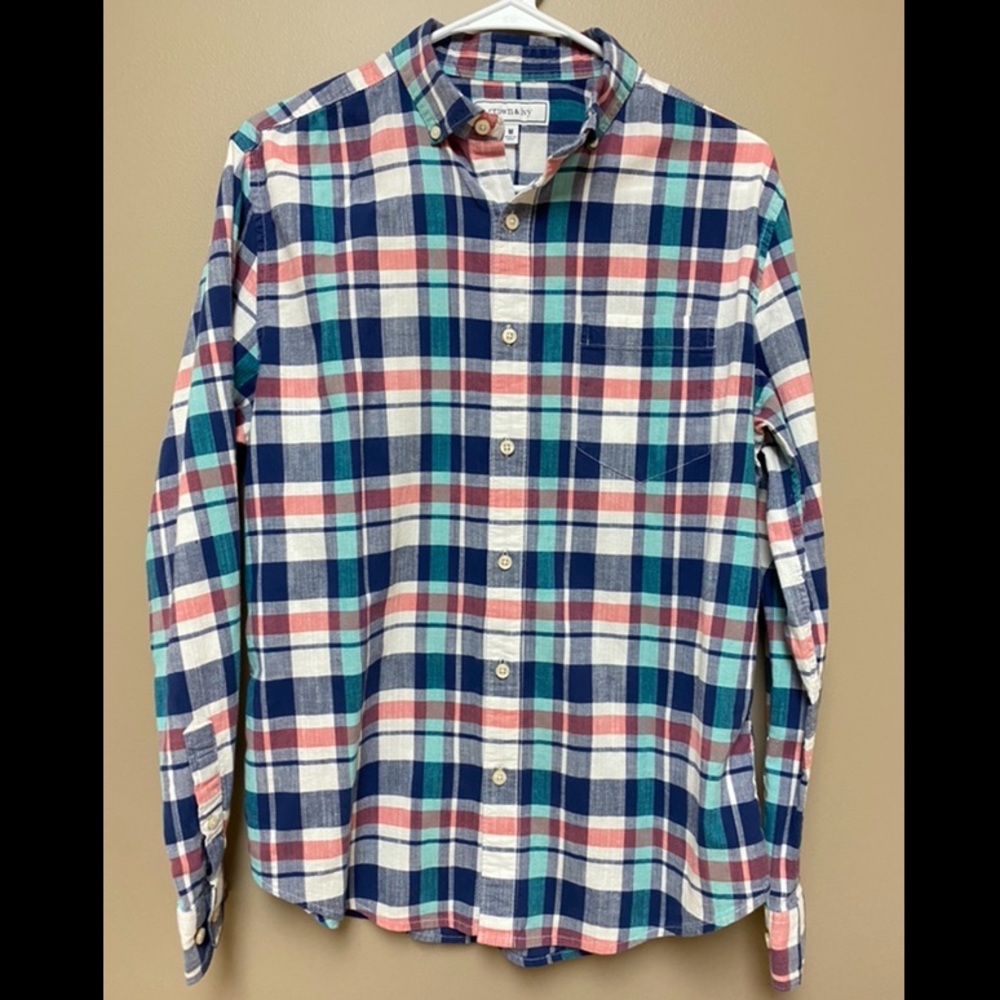 Crown and ivy plaid button down